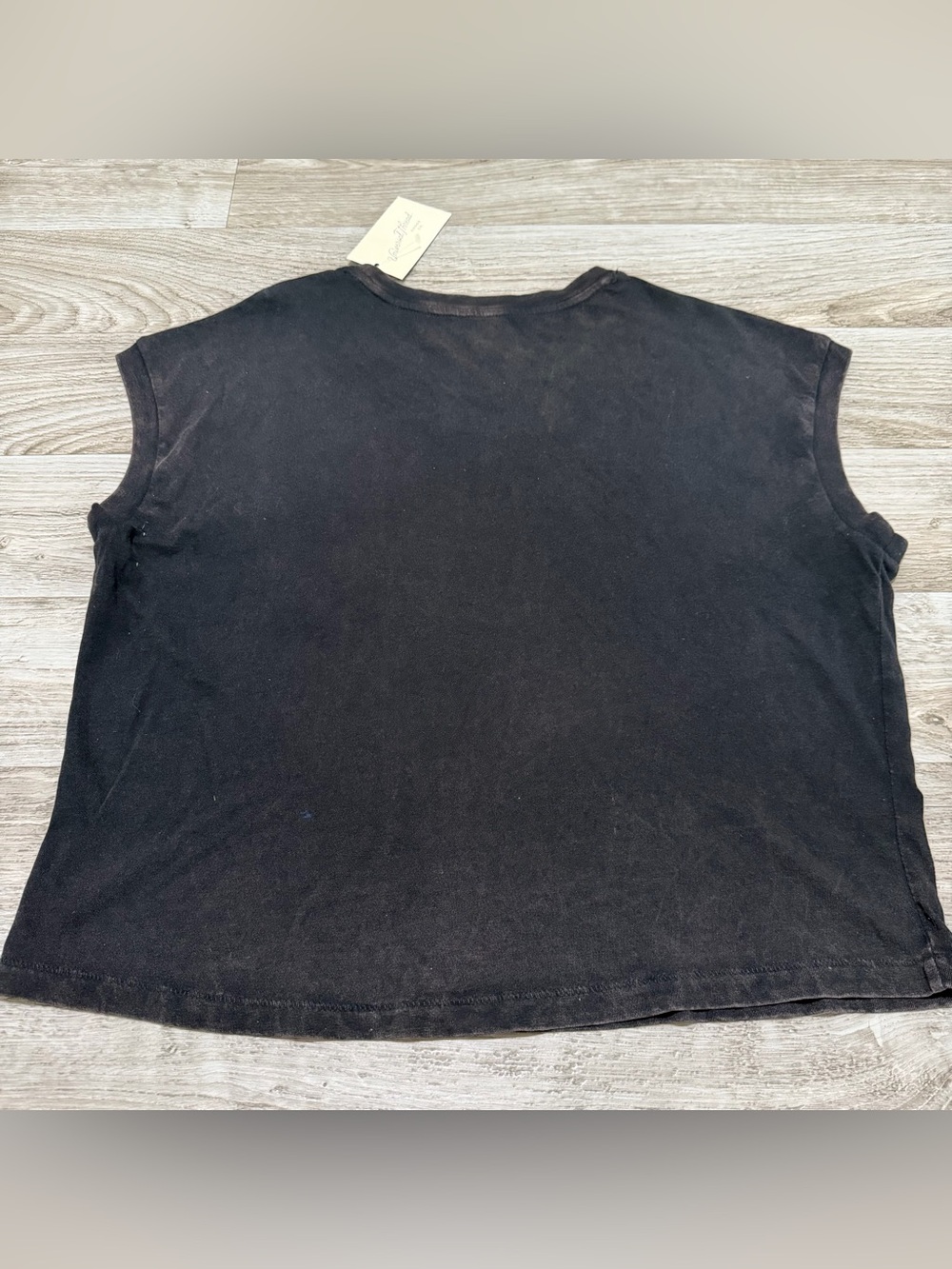 Universal Thread Women’s Short Sleeve Mid-Length Pocket T-Shirt Size Medium - Picture 7 of 7